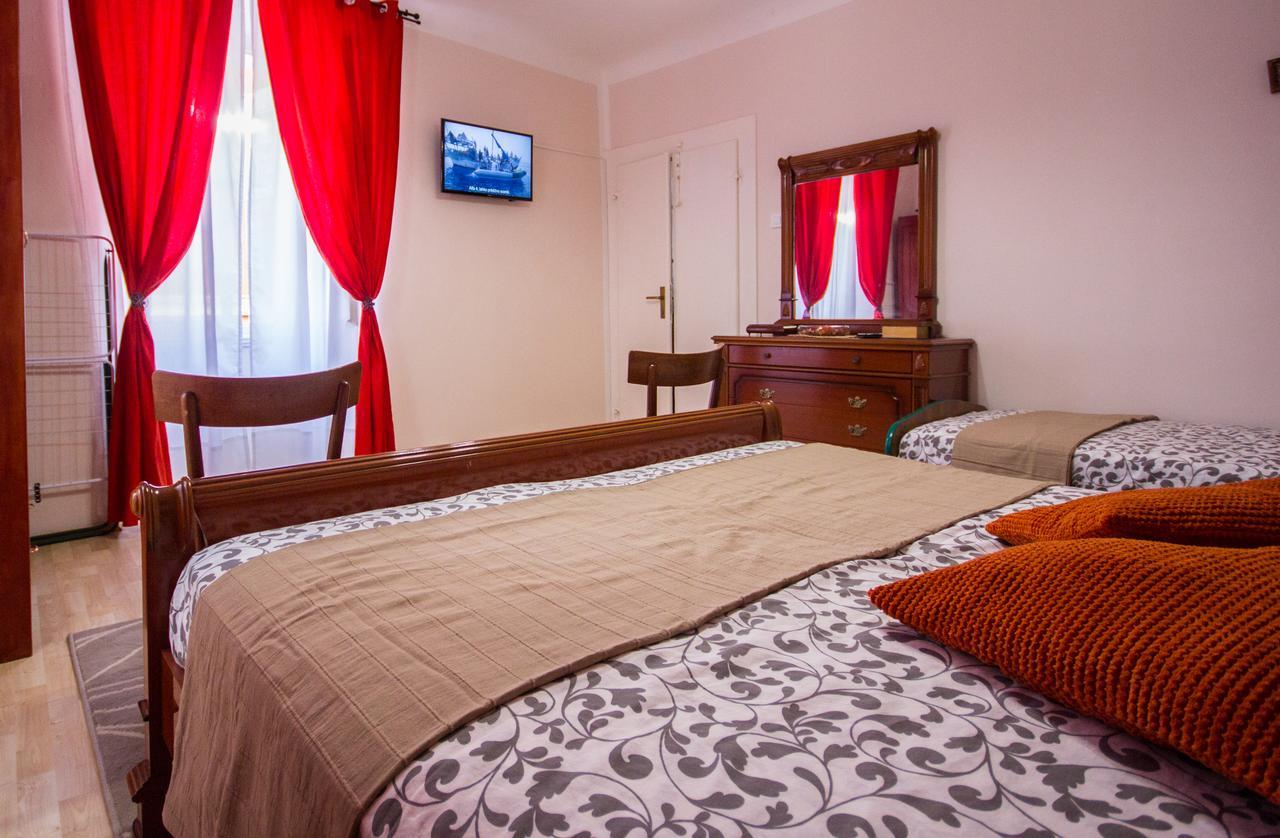 Phiros B&B Piran Bagian luar foto